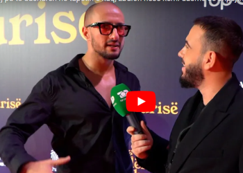 Krist Aliaj pa të dashurën në tapetin e kuq, zbulon nëse kemi dasmë së shpejti?