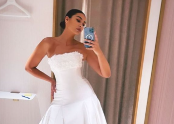 Dasmë në ‘horizont’?! Adrola Dushi bën lëmsh rrjetin me postimin e fundit