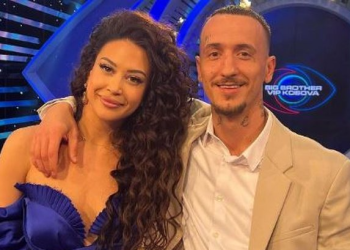 Çfarë po ndodh me shtatzanin e Vivit?, habit me linjat trupore