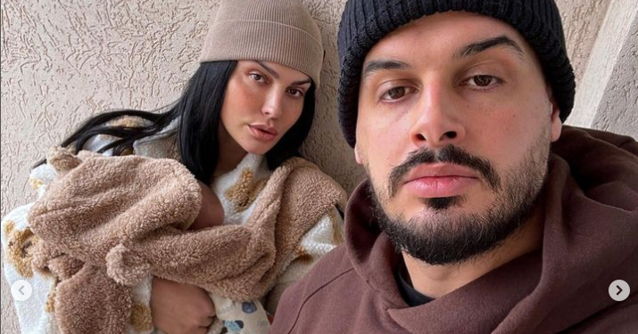 Ja çfarë këngë po këndon Einxhel Shkira për djalin e saj , na e zbulon Dj Dagz