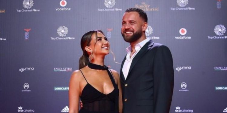 Sa me fat janë, Kiara dhe Luizi marrin një dhuratë të bukur dhe të vlefshme nga fansat (Foto)