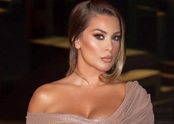 Olta Gixhari shtatzënë? Kjo foto i zbulon të gjitha