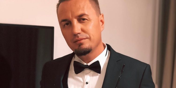 Blero single tre milionë për qind, u nda nga e dashura