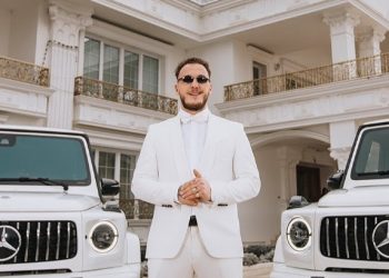 “16 armë, 100 mijë euro, unaza e qafore” – Reagon Mozzik, tregon çfarë i vodhën hajnat në shtëpi