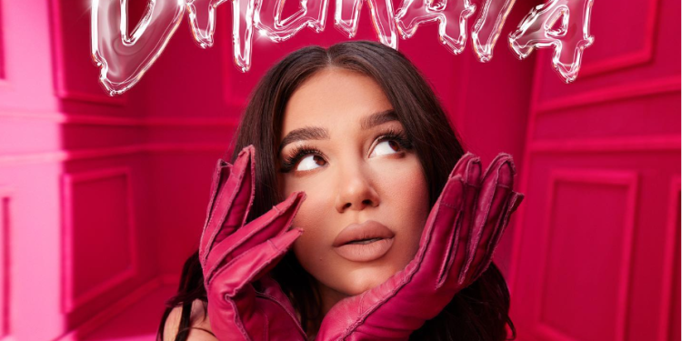 Mos u frikësoni! Ja si dukej Dhurata Dora rreth 9 vite më parë!