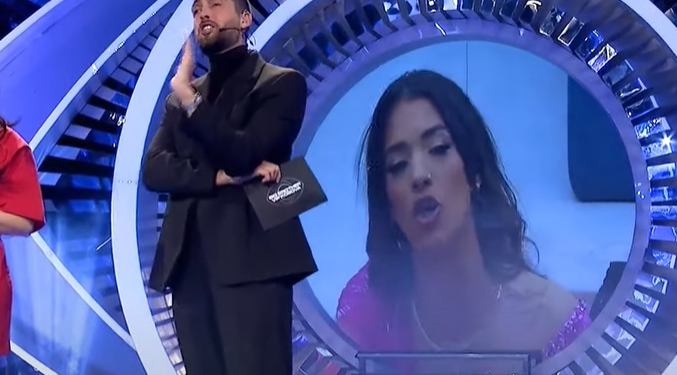 I reagoi ashpër dhe i përmendi të dashurin Shqipes në Prime, rrjeti shpërthen në komente ndaj Alaudin Hamitit