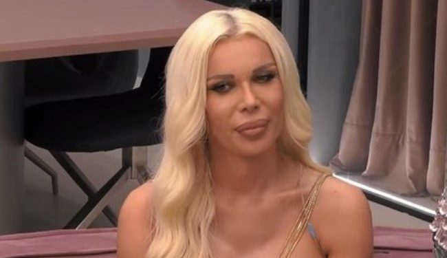 E besoni dot kush i’a menaxhon Edonës Instagramin?