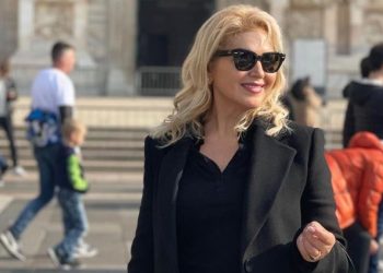 Për herë të parë shfaqet vëllai i Shyhrete Behlulit, nuk do ta besoni sa të ngjajshëm janë (Foto)