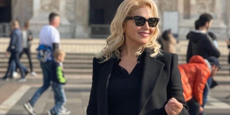 Për herë të parë shfaqet vëllai i Shyhrete Behlulit, nuk do ta besoni sa të ngjajshëm janë (Foto)