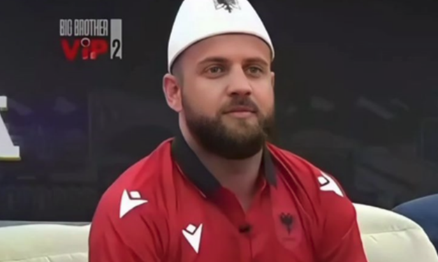 Nuk është Kiara, urimeve të 111-vjetorit të Pavarësisë i bashkohet dhe Luiz Ejlli krahë…