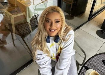 E pabesueshme, çfarë po ndodh me pamjen e Ronela Hajatit?