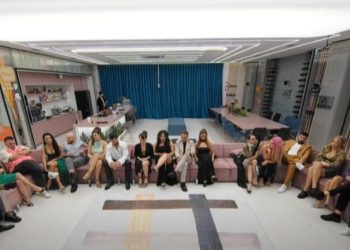 Këto janë dy banoret e “BBV Kosova” që falen brenda shtëpisë së famshme