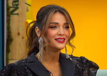 Diola Dosti e tepron me photoshop, nuk e njeh veten