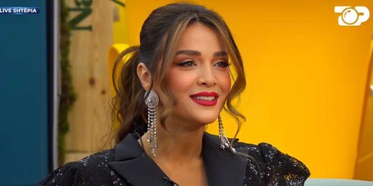 Diola Dosti e tepron me photoshop, nuk e njeh veten