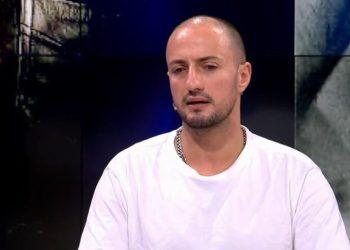 Shfaqet për herë të parë publikisht me të dashurën, njihuni me partneren e Krist Dragot