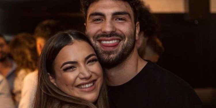 Ndahen Ledri dhe Sara, dalin detaje