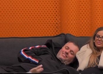 Çfarë është duke ndodhur, Buci tenton t’ia tërheq me forcë dorën Santianës, publikohet tjetër video