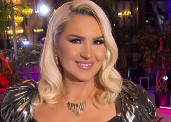 Upss ! Shyhrete Behlulin e ngatërrojnë me të bijën