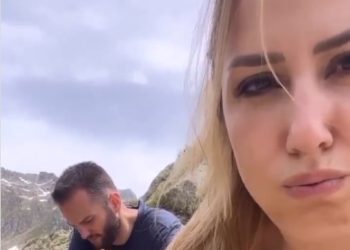 ‘’Hyra në këtë derë … ‘’ / Arbana Osmani jep ‘lamtumirën’ e fundit Top Channel-it?