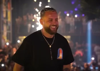 E intervistoi në Amerikë, moderatori zbulon prapaskenat me Luiz Ejllin