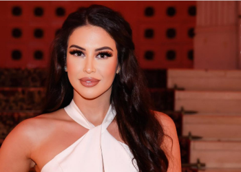 Harroi Getinjon, Vivien vishet në fustan të bardh