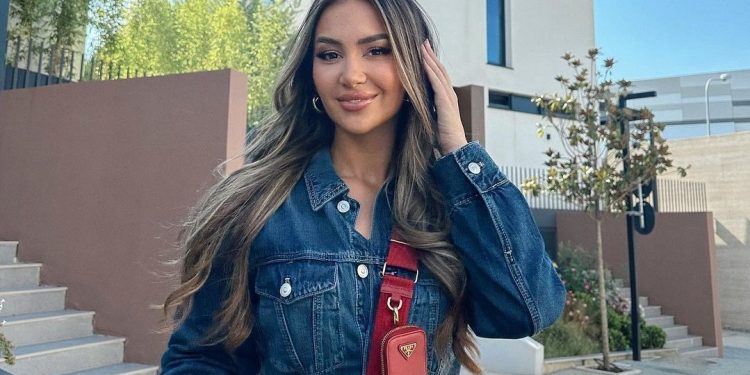 Në muajt e parë të shtatzënisë, sëmuret Kiara, tregon se si e ka gjendjen