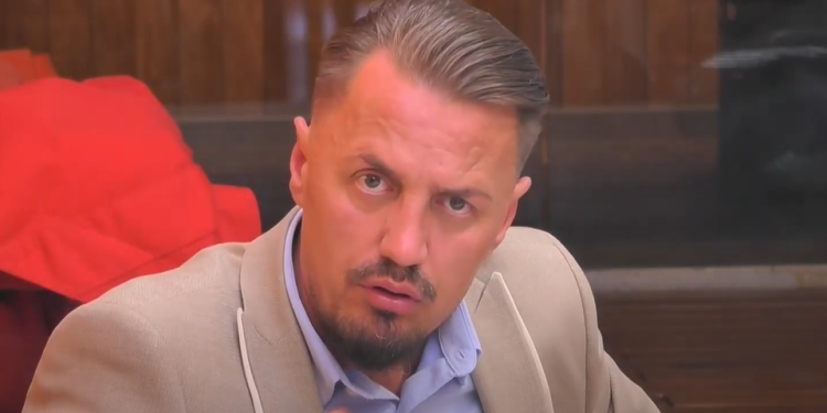 Blero “thumbon” Metin: Kur nuk të don familja jote, nuk të don as kojshija