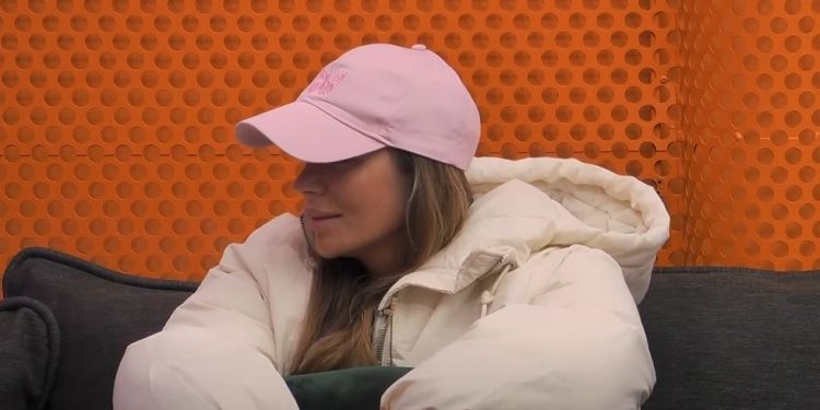 “Po ndihem si njeriu më i keq në botë”, Santiana shpërthen në lot kur flet për të dashurin e saj