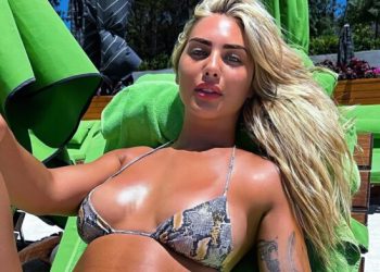 Babi dukej si djalë i ri por a mund te besoni se kjo është nëna e Lauretes