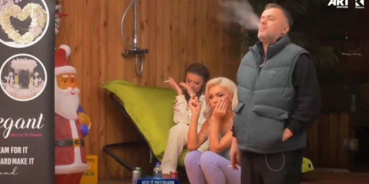 Kjo është kënga që i bëri me lot të gjithë banorët dhe u emocionuan shumë