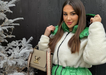 Ndryshe nga shtatëzënat tjera, Kiara i mbanë të pasmet në vend të barkut