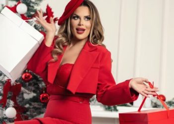 Big Mames i digjen flokët, publikon foto teksa i del tym nga koka