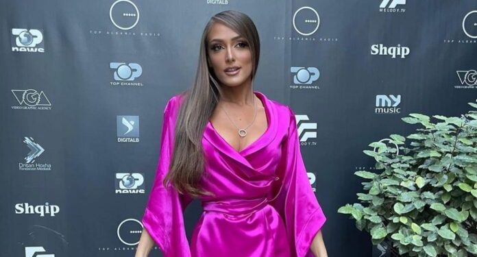 A ju kujtohet Ritvana e Përputhen, shikoni sa është shëndoshur sa mezi njihet