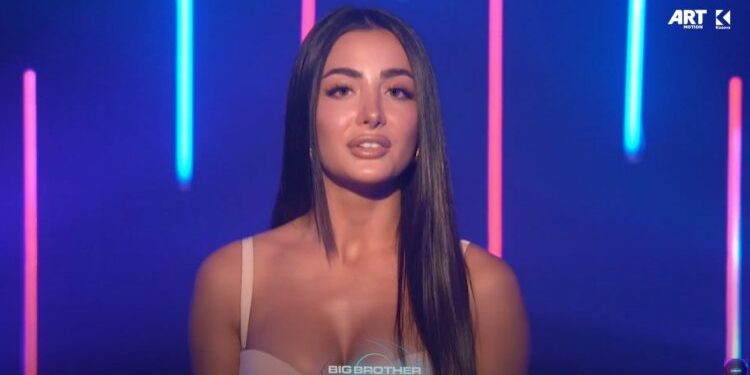 U pendua dhe vendosi të vazhdojë lojën, vjen reagimi nga familja e Albës