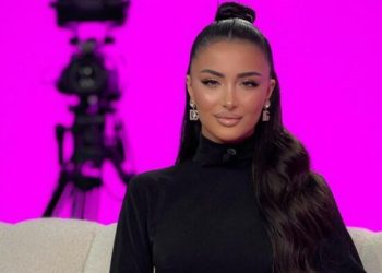 Alba ia sheh hajrin Big Brother, reklamon veturen super luksoze