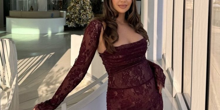 “Ishalla po ngel sakate”- Komenti i rëndë i ndjekëses për Kiarën në shtatzëni, reagon moderatorja