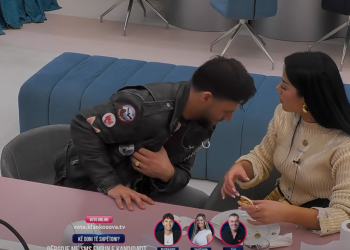 Çka ndodhi? Lumbardhi ndien shtrëngime në gjoks (VIDEO)