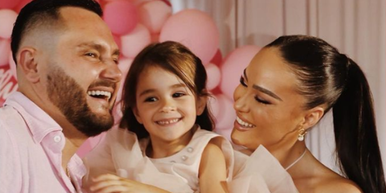 Divorci i shumëfolur, vjen “hakmarrja” e Bes Kallakut ndaj Xhensilës