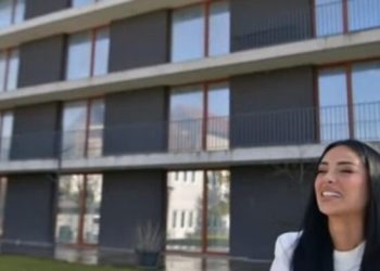 Kaderi nuse me fat, kjo është shtëpia super luksoze e Lumbardhit