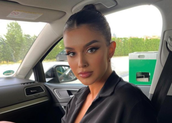 Verona i vendos kusht publikisht Bucit : ‘ O atё , o mua’ (FOTO)