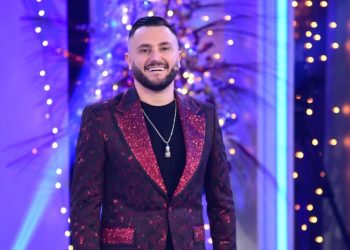 Festuan edhe “Shën Valentinin” bashkë, Bes Kallaku na prezanton me dashurinë e tij!