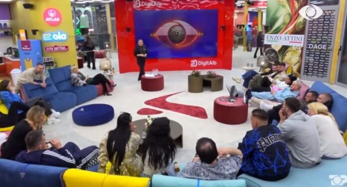 Incident i pazakontë- Video që u bë virale për pak minuta nga oborri i Big Brother Vip Albania