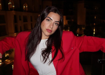 Pritjes i erdhi fundi! Sara Hoxha ia rikujton Ledrit publikisht ditёn e tё dashuruarve (VIDEO)