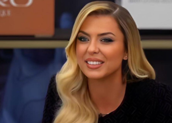 Jo kështu, jo ashtu/ Rikja e zbulon vetë emrin e saj të vërtetë