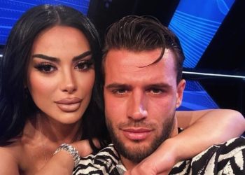 Lumbardhi shumë romantik për Shën Valentin ,ja çfarë bëri për Kaderin (FOTO)