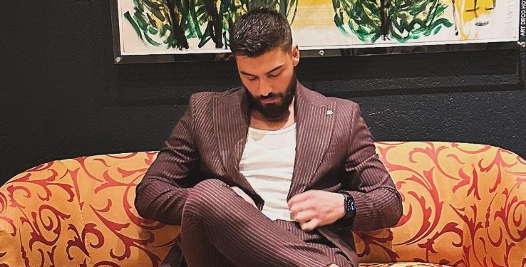 Azem Gagica poston foton më të ‘çuditshme’ të Shën Valentinit(FOTO)