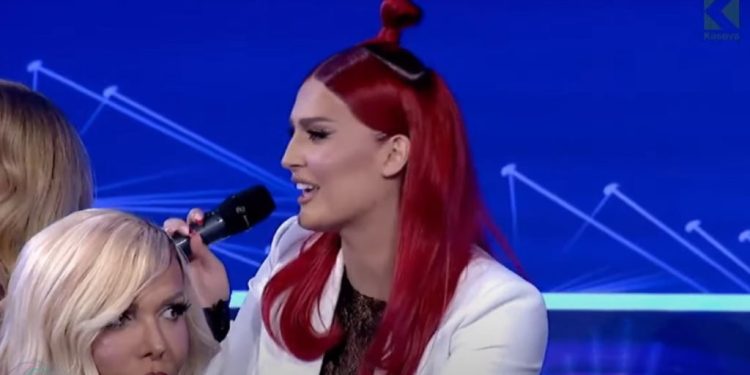 Vesa po krahasohet me ish miss-in e njohur shqiptar, shikoni sa shumë ngjajnë! (Foto)