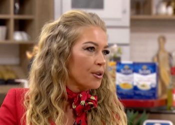 Kështu dukej Monika Salihu kur bashkepunonte me rep artistёt e njohur