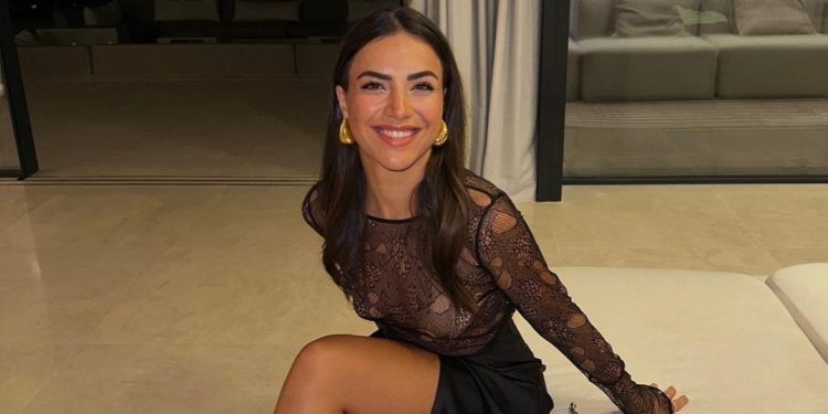 Ndarja nga Ledri e ka tjetërsuar, Sara fotografohet në këtë gjendje në mes të natës në rrugë