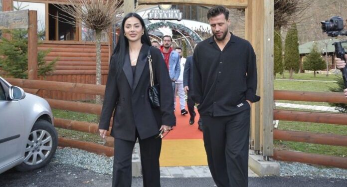 Kaderi e “kallt” mas Lumbardhit, bënë gjeste edhe në rrugë